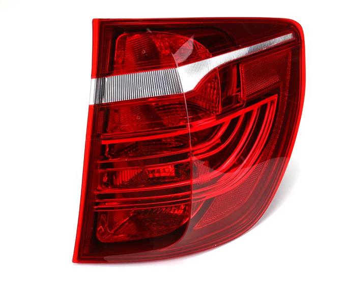 BMW Tail Light Assembly - Passenger Side Outer (w/ Halogen Headlights) 63217220240